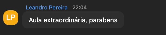 Mensagem no chat do Zoom: “Aula extraordinária, parabéns”